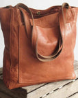 Annelie - Elegant Leather Handbag