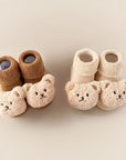 Anti-slip baby booties for newborn girls and boys with a cute bear design - Angelie
