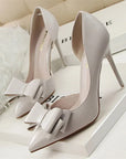 Chic Pumps with Bow Detail and Pointed Toe
