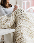 Chunky Knit Blanket - Ultra-Soft Oversized Blanket