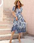 Dress with Floral Print and Round Neck - Sandra