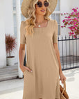 Dress with Short Sleeves, Pockets and Square Neckline - Julissa