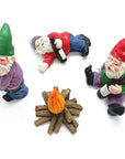 Drunken Gnomes | Creative Garden Decoration