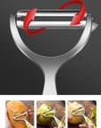 Easy-Strip Vegetable and Fruit Peeler