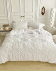 Elegant Luxury Duvet Cover with Flowers and Ruffles