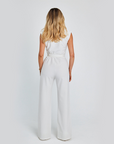 Elegant Sleeveless Jumpsuit with V-Neck and Wide Legs