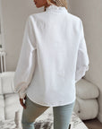 Elegant blouse with long sleeves and cuff collar - Froukje