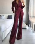 Elegant jumpsuit with long sleeves