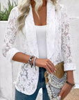 Naemi – Elegant Lace Blazer