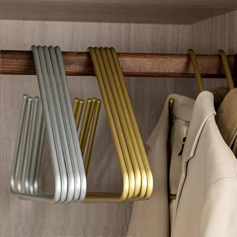 5 pieces of luxury clothing hangers - For tops and bottoms