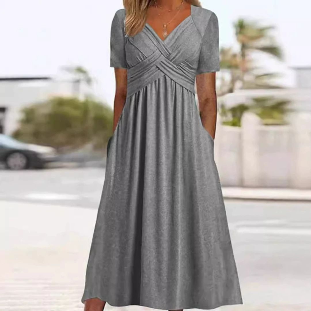 Adrianna - Dress in Flattering Elegance