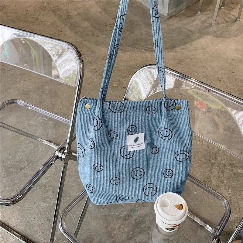 Annett - Smile Bag in Cord