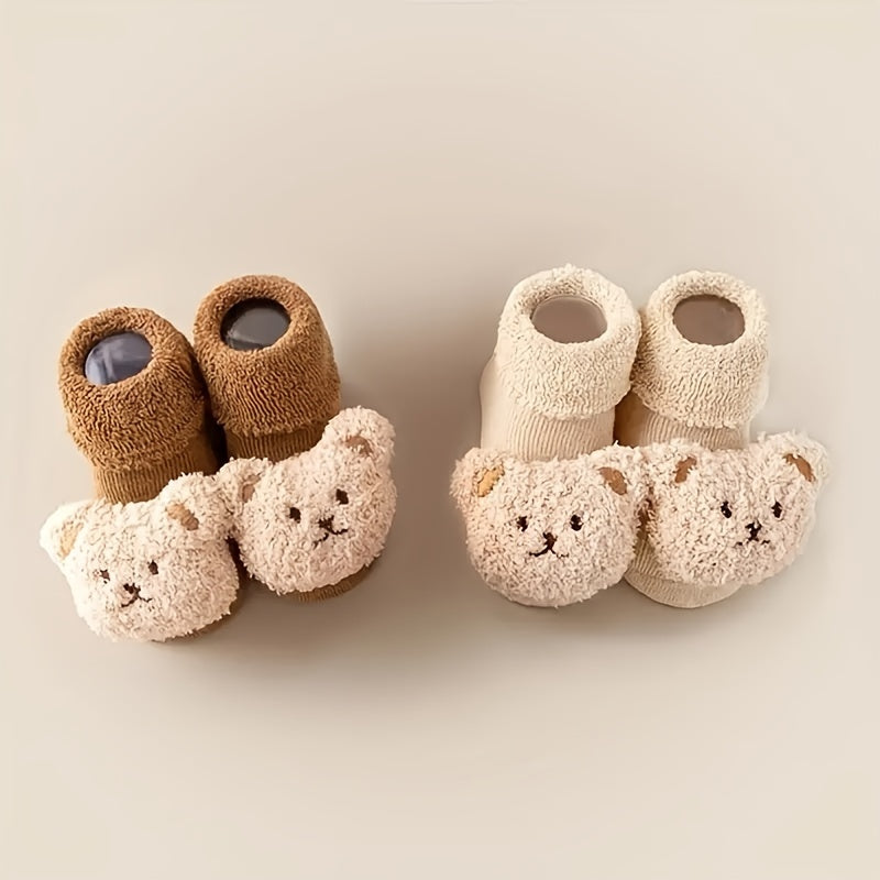 Anti-slip baby booties for newborn girls and boys with a cute bear design - Angelie