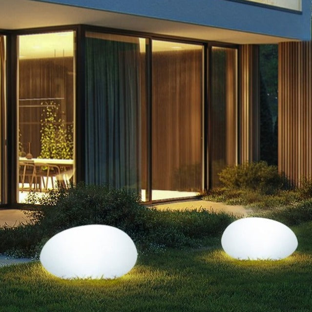 Atmospheric Wireless Garden Lamp - LumaStone