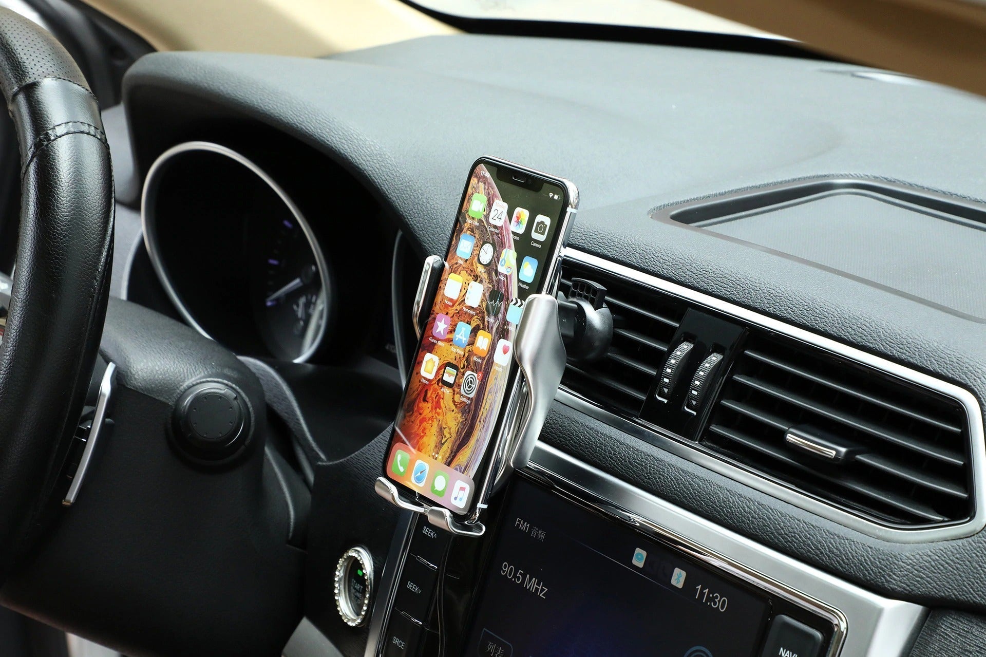 Automatic Clamping Phone Holder