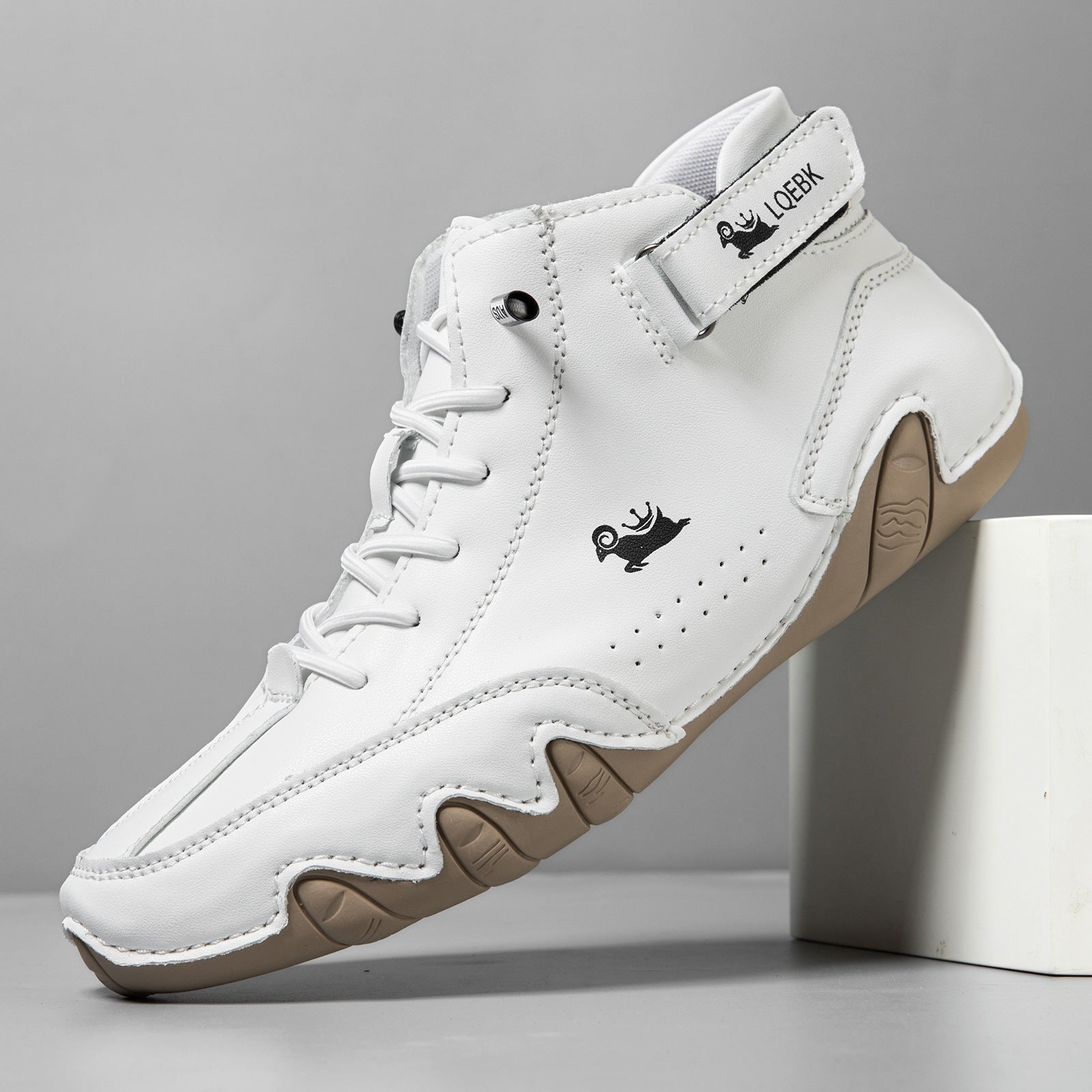 Barefoot shoes for men and women - walking shoes