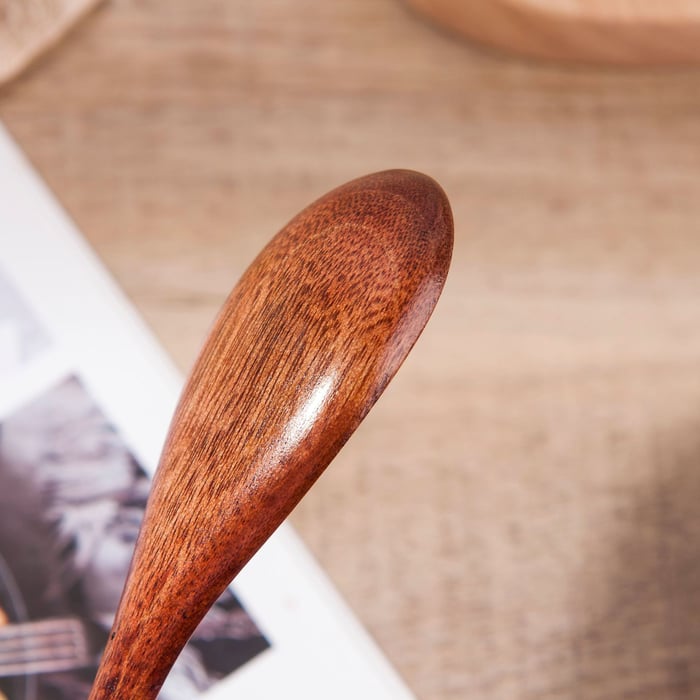 BeeCraft – Decorative Honey Jar in Bee Shape