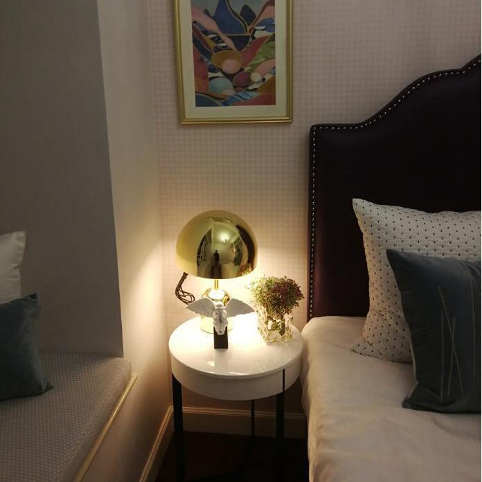 Bell-Inspired Table Lamp