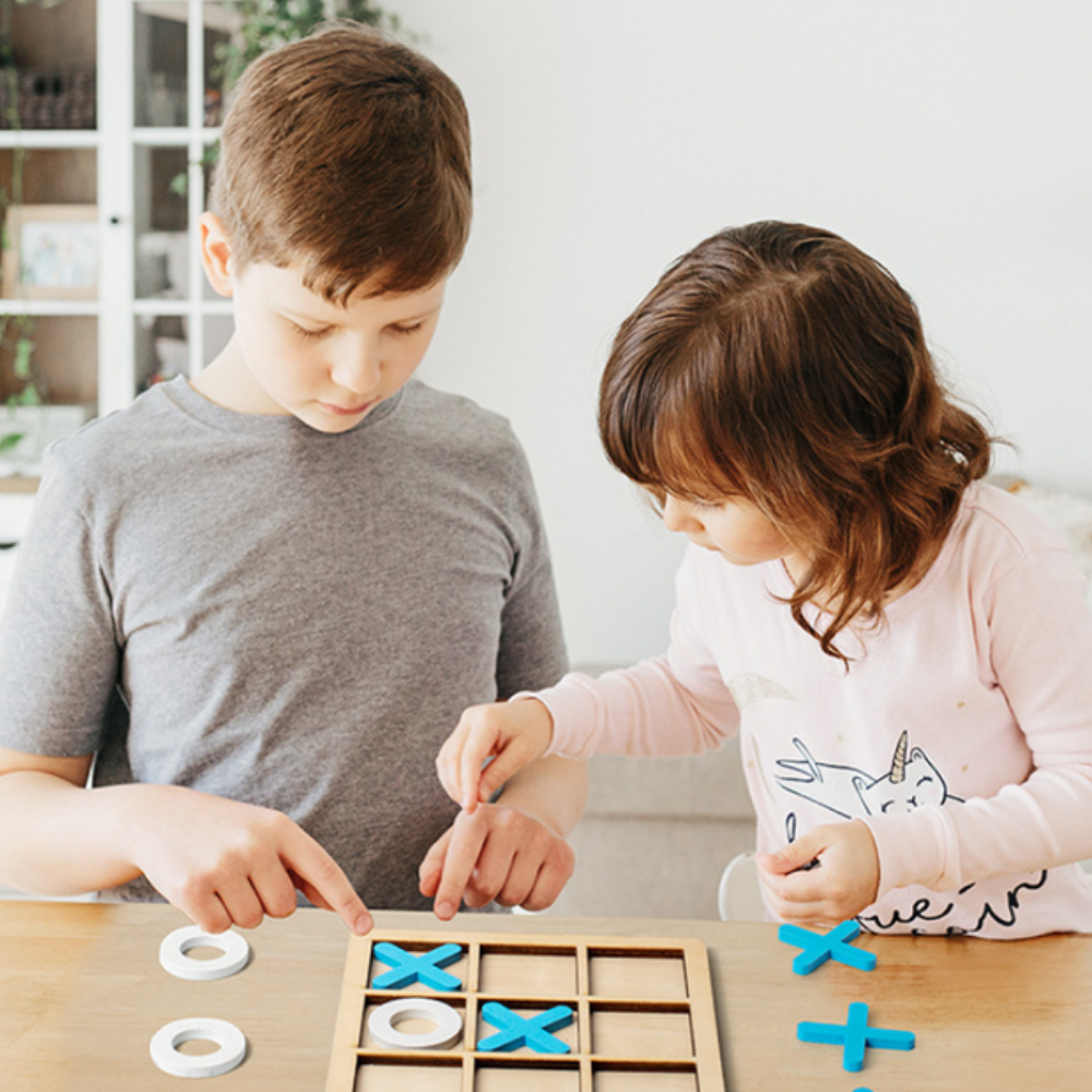 BoterKaasEieren - Strengthened Strategic Thinking and Cooperation