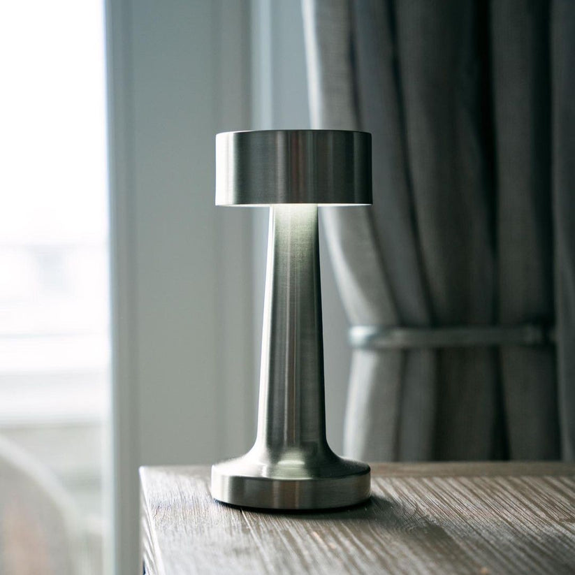 BrassGlow – Restaurant Bar Table Lamp
