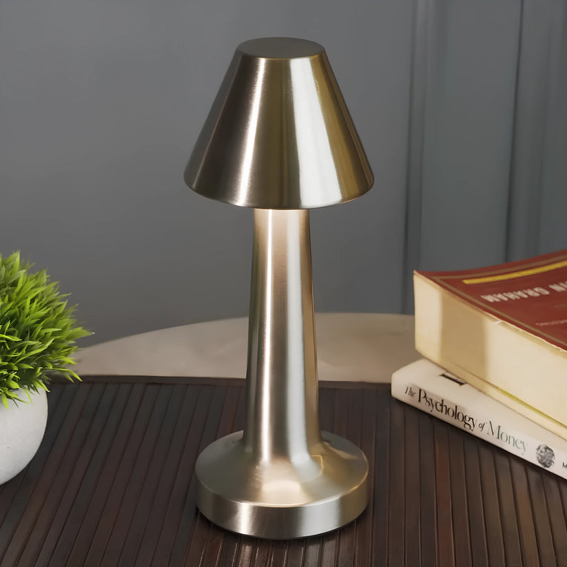 BrassGlow – Restaurant Bar Table Lamp