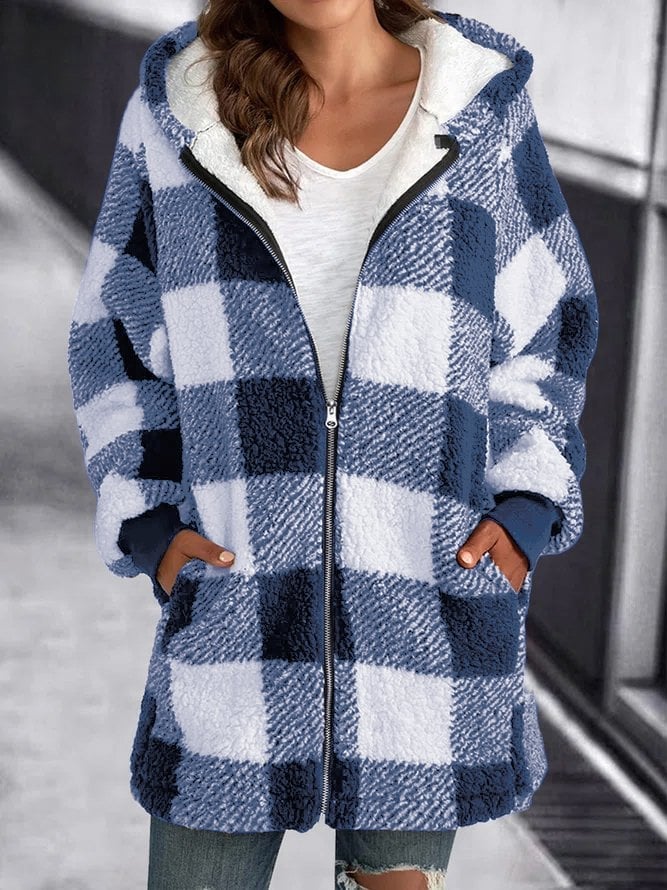 Brietta – Oversized Hooded Sweater Coat