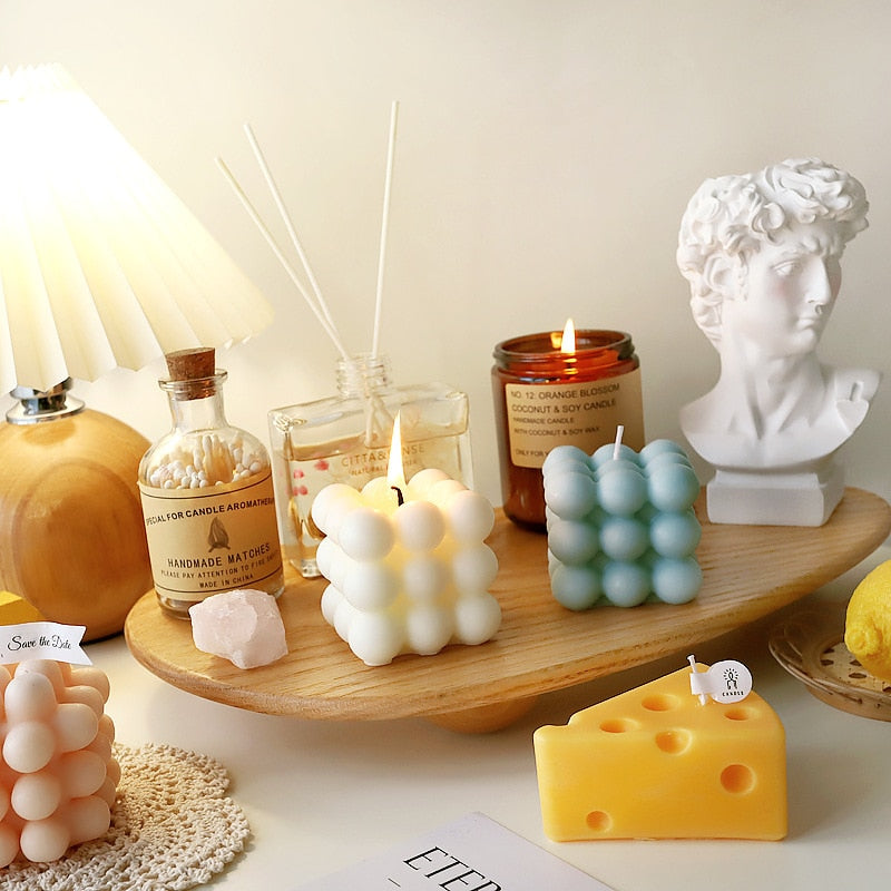 BubbleGlow Candle | Complete your interior with this beautiful and trendy candle