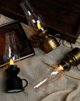 CandleLight – LED Vintage Oil Lamp Electronic Swing Candle