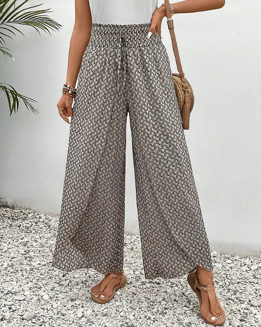 Carla - Wide Trousers with Geometric Pattern