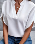 Carros - Light and Elegant Blouse