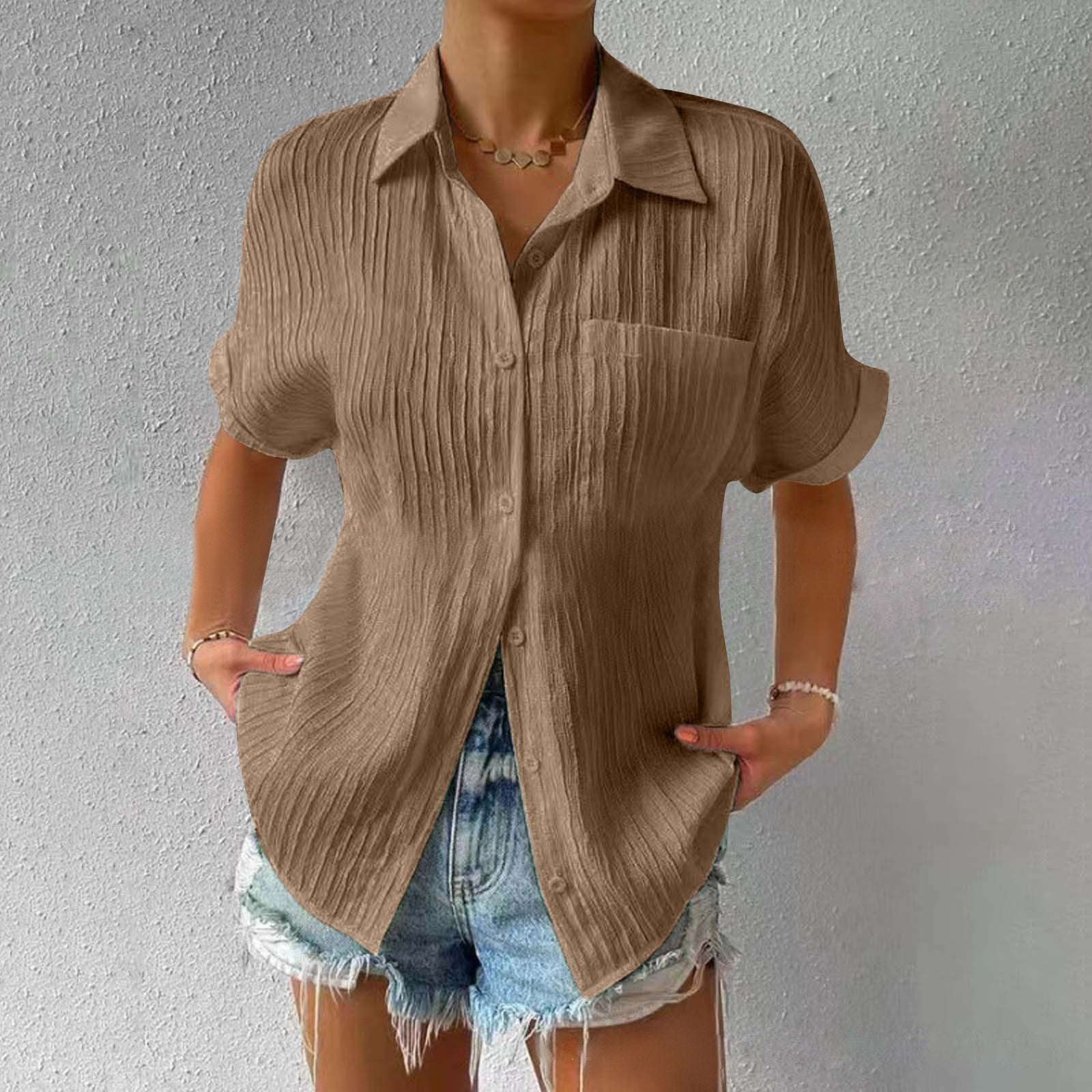 Casual Button-Up Shirt with Collar
