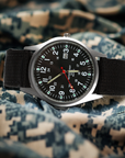 Reloj casual inspirado en relojes militares