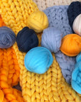 Chunky Knit Blanket - Ultra-Soft Oversized Blanket