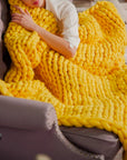 Chunky Knit Blanket - Ultra-Soft Oversized Blanket