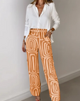 Clio – Stylish 2-Piece Women's Outfit with White Blouse and Geometric Trousers
