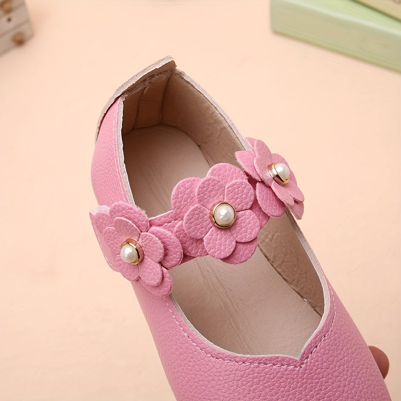 Comfortable lightweight non-slip shoes with soft flat sole - Zane