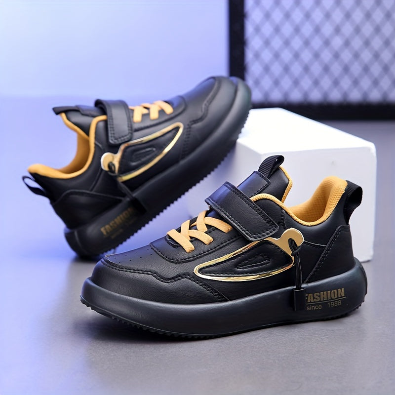 Comfortable non-slip sneakers with soft sole for children - Rusty