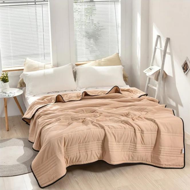 Cooling Summer Blanket with Instant Ice Technology