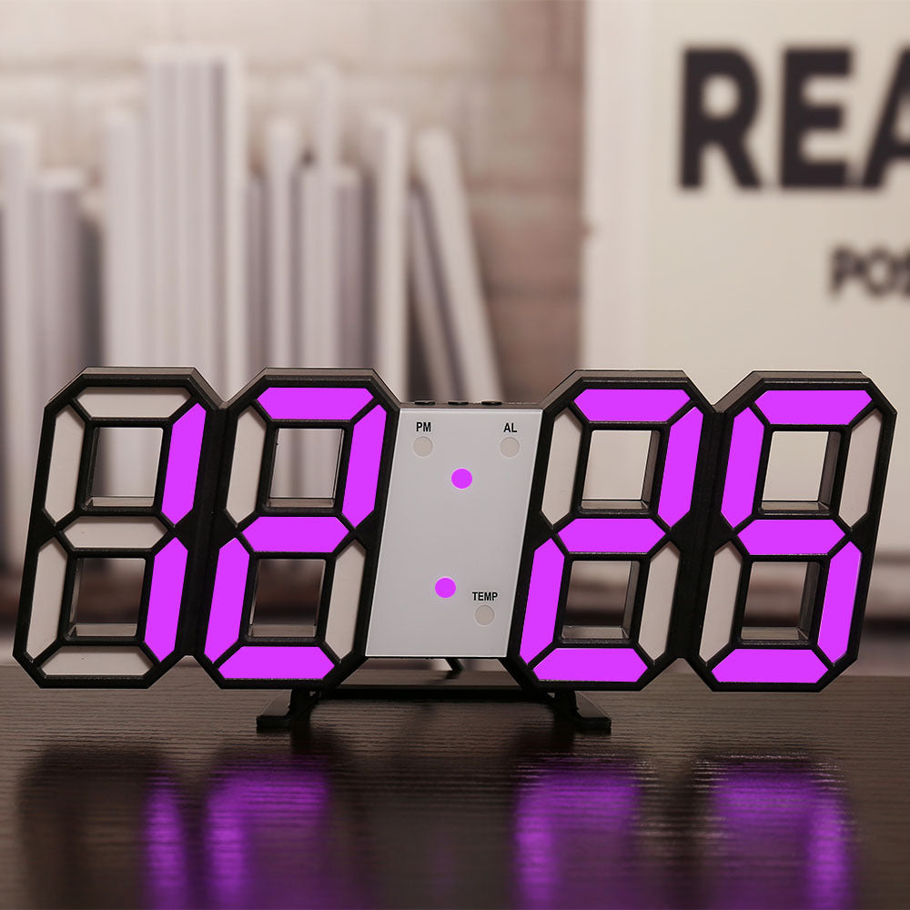 Domo Digital Clock | A true eye-catcher in your home