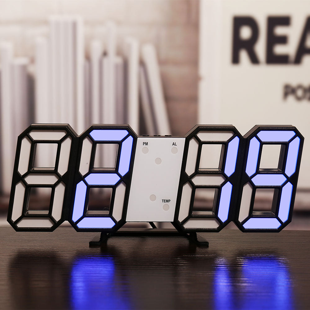 Domo Digital Clock | A true eye-catcher in your home
