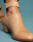 Donatella – Orthopaedic Shoes for Women