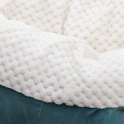 DreamHug | Soft Comfort