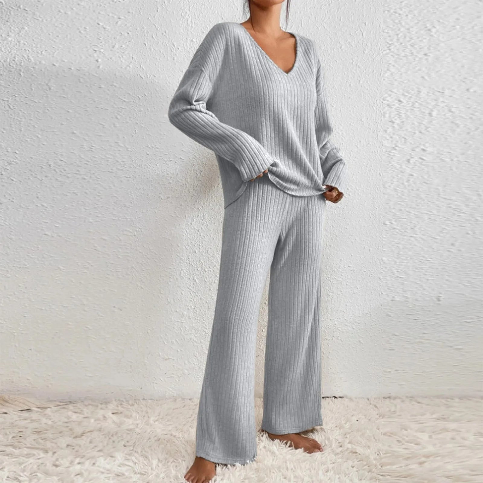 Edina – V-Neck and Knit Pattern Two-Piece Set