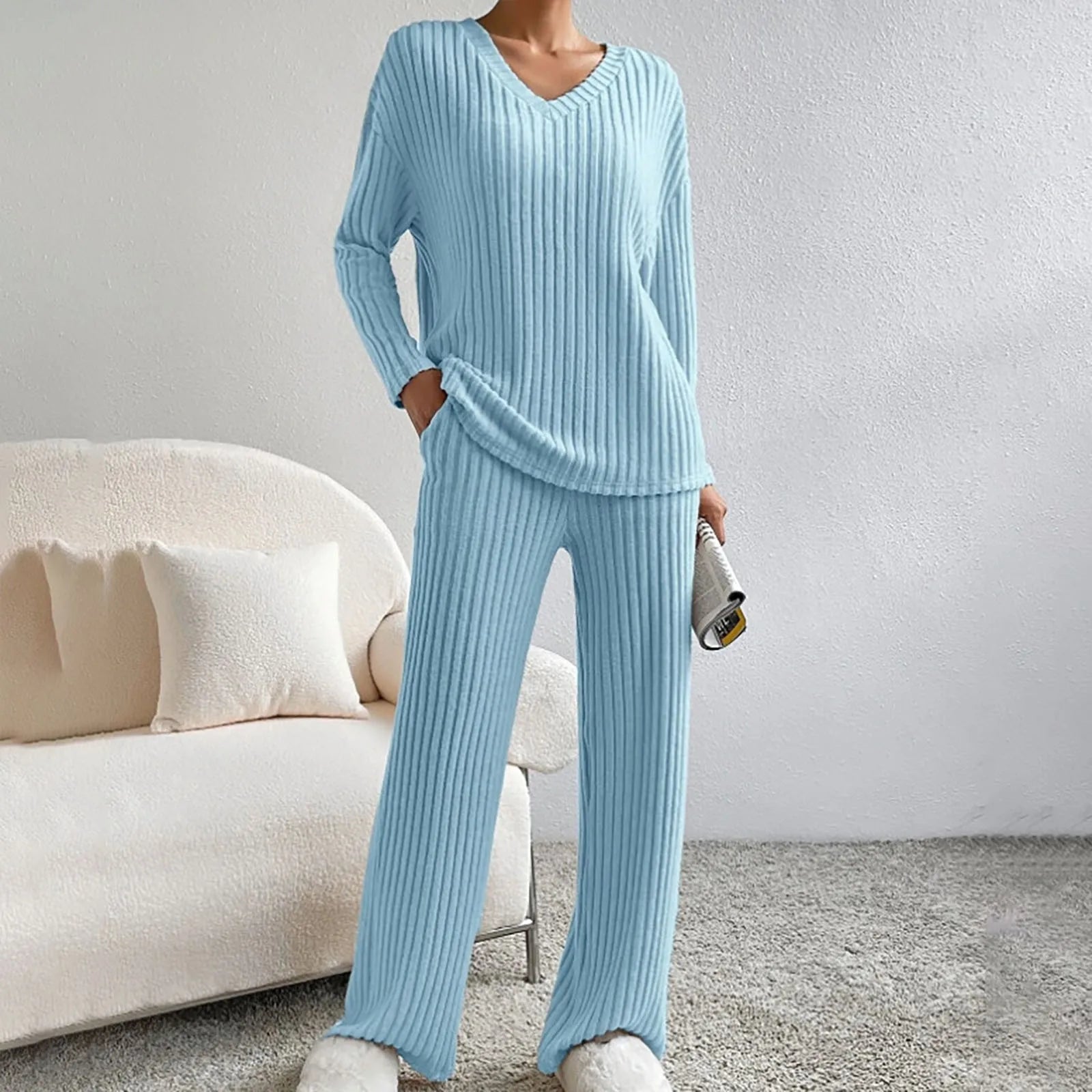 Edina – V-Neck and Knit Pattern Two-Piece Set