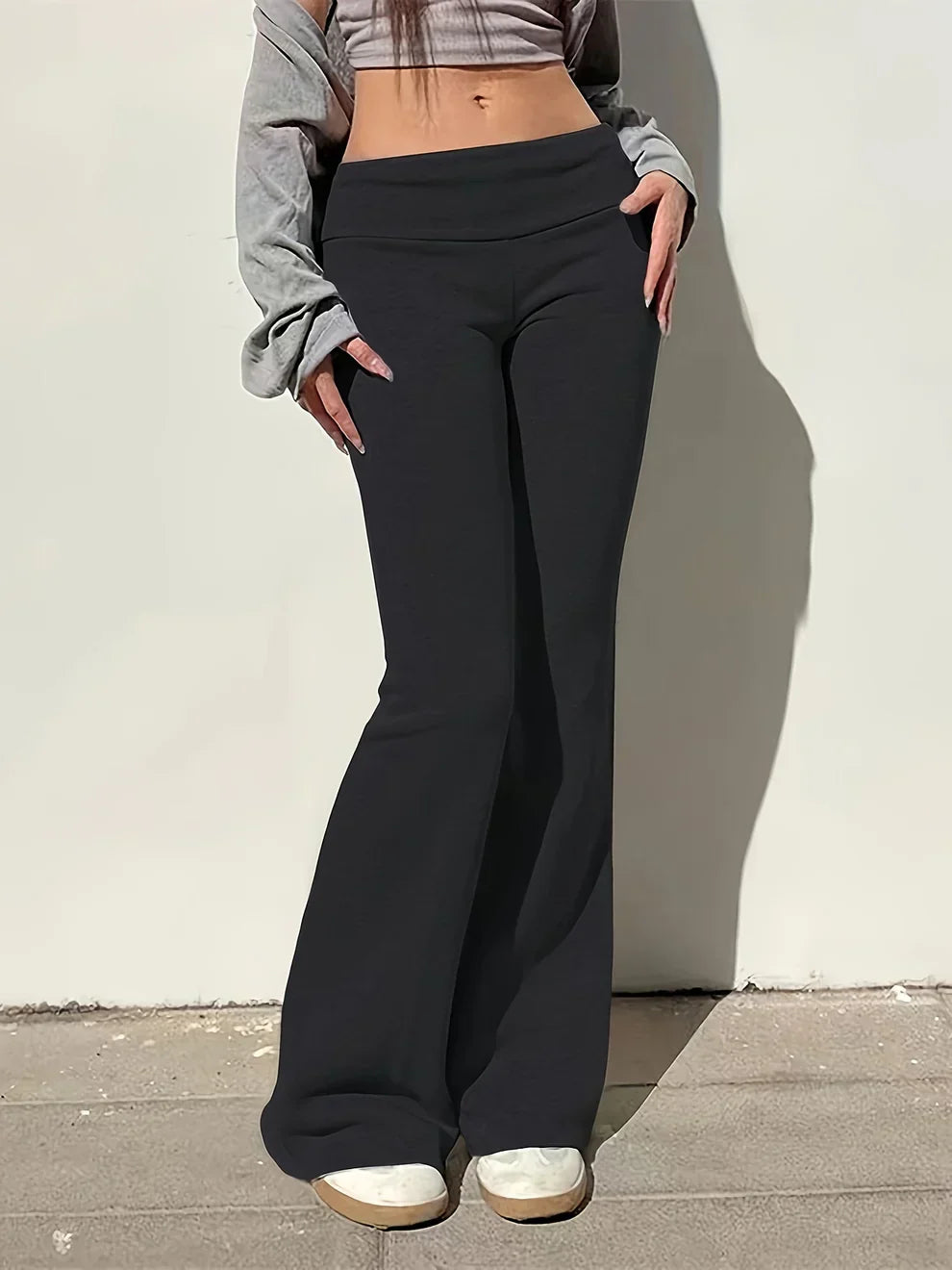 Eefje - Knitted Flared Trousers