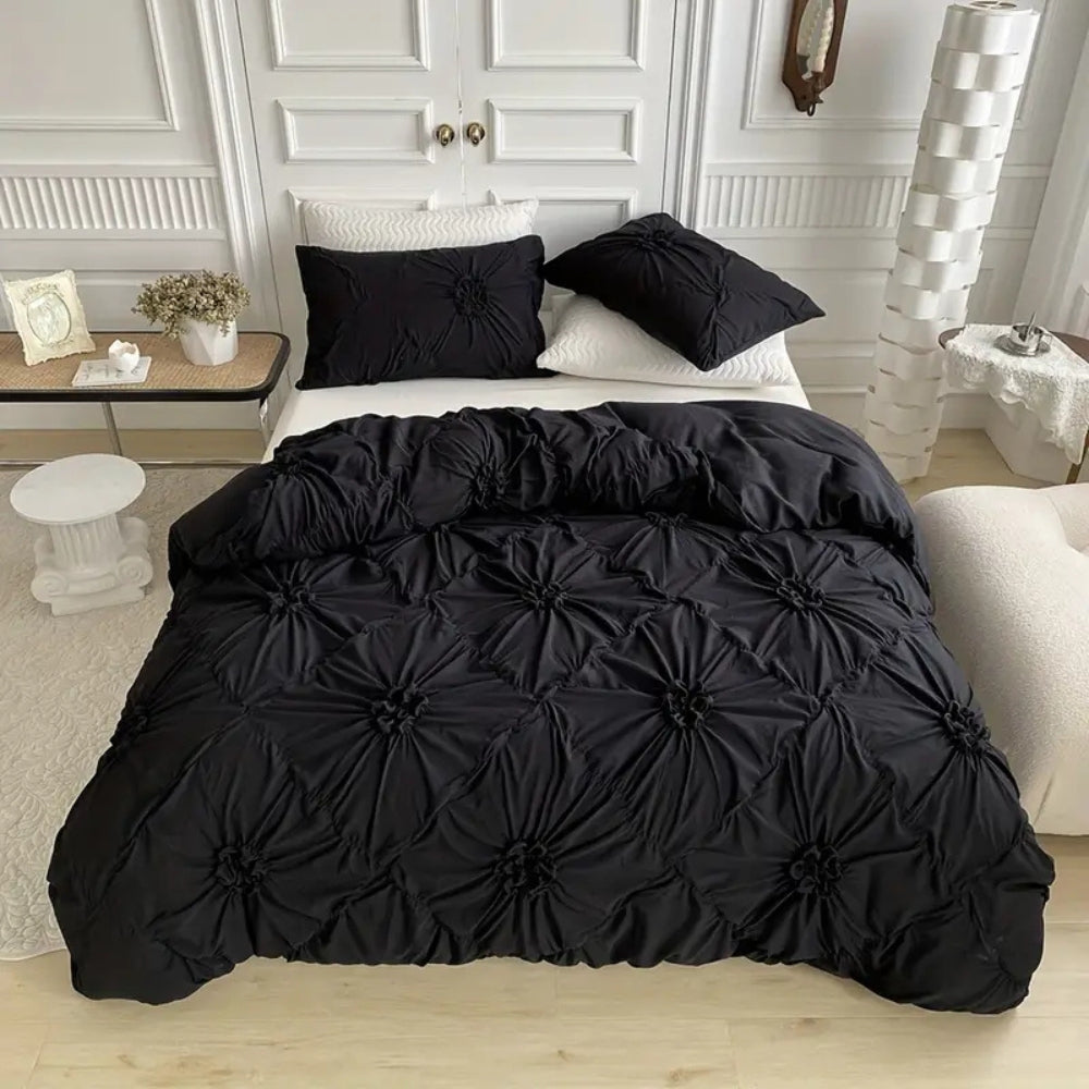 Elegant Luxury Duvet Cover with Flowers and Ruffles
