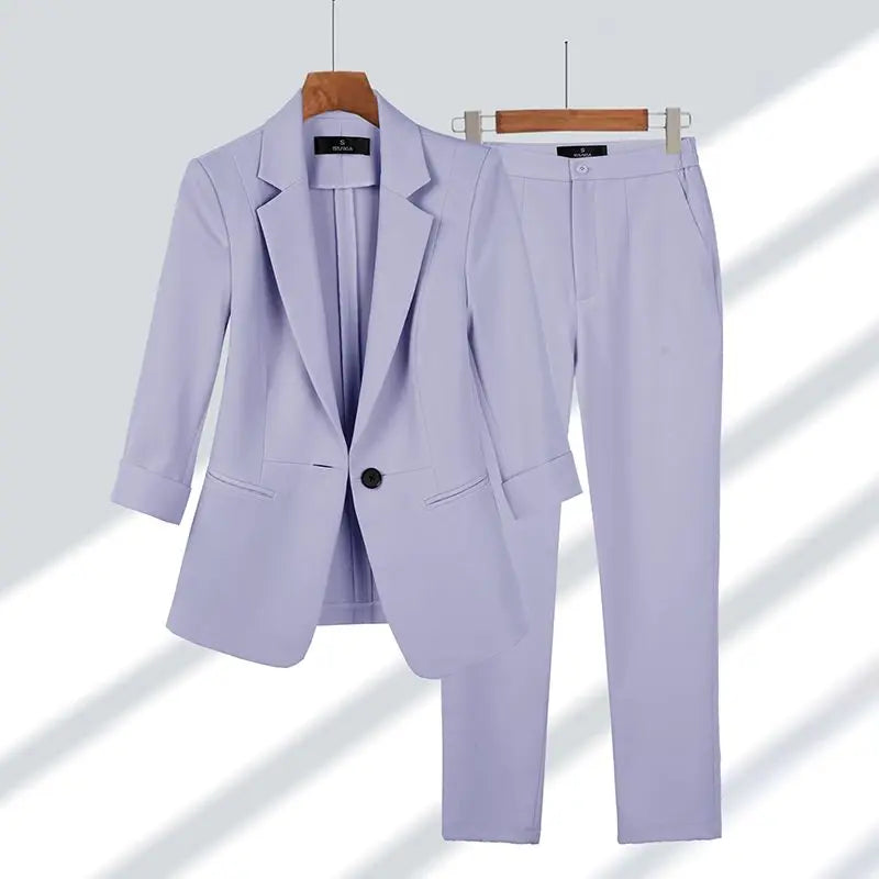 Elegant blazer and trousers set for women - Maria