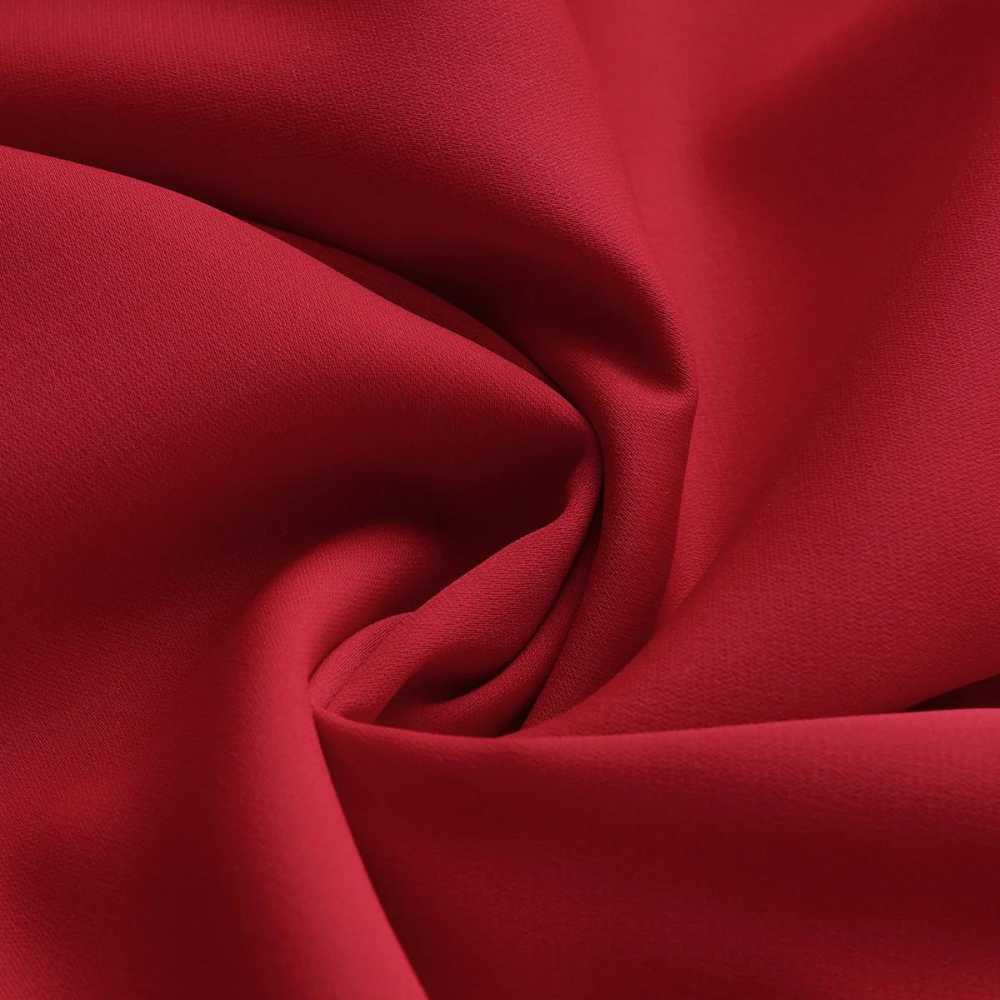 Elegant red dress for spring and summer