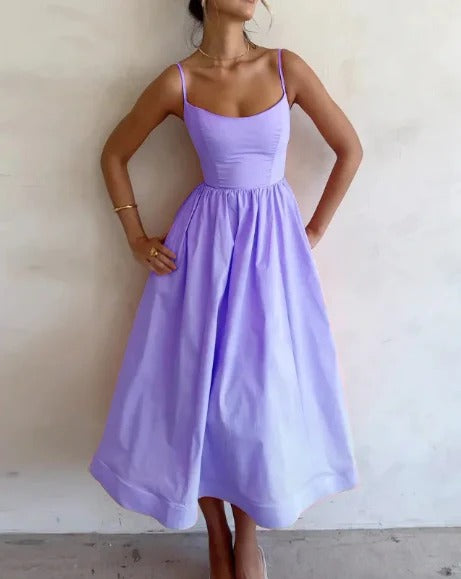 Elegant sleeveless midi dress - Moon