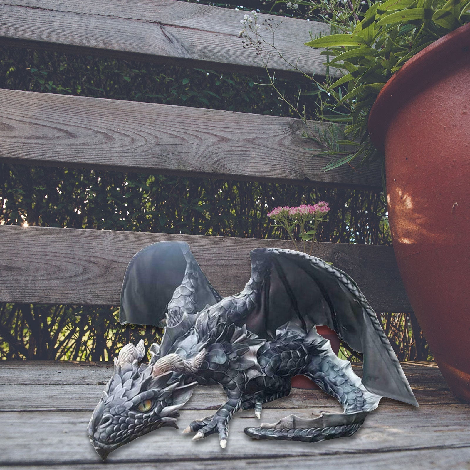 Garden Guardian | Dragon Sculpture